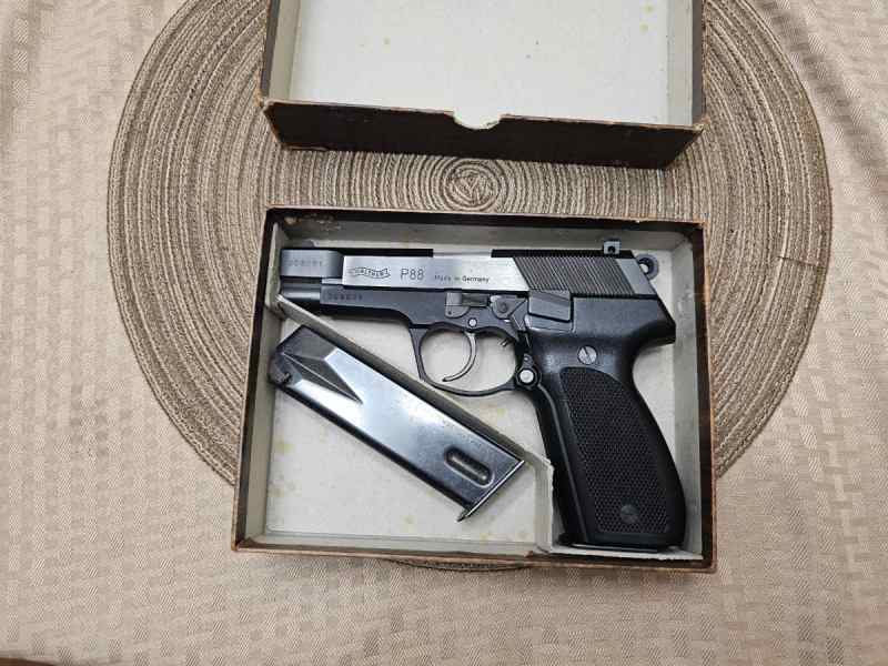 Like New Walther P88, 9mm 95%