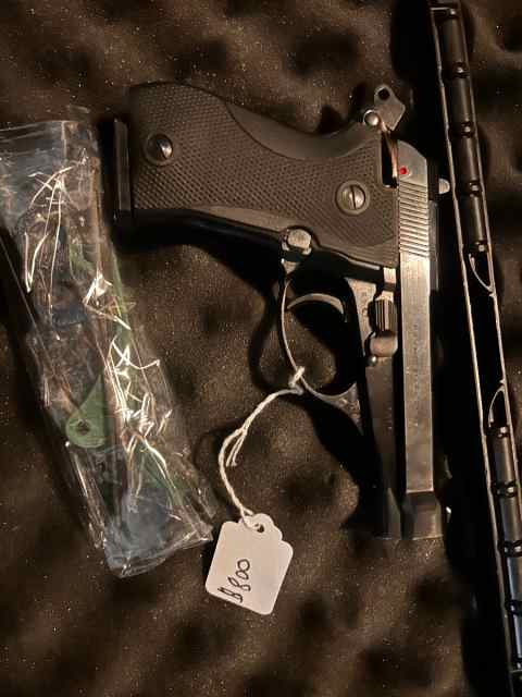 Beretta cheetah model 81 .32acp with ammo