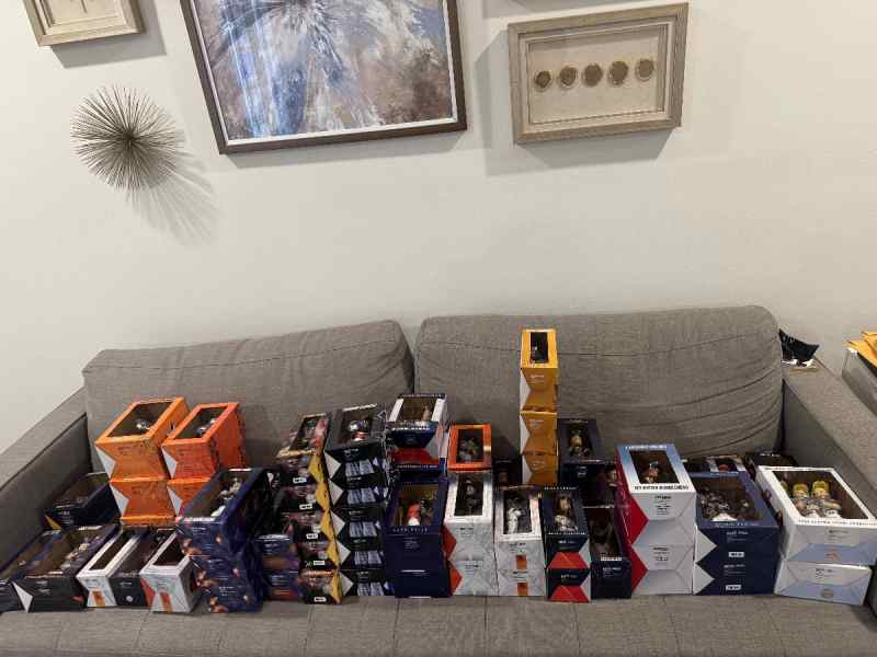 Lots of Houston Astros &amp; Rockets bobbleheads