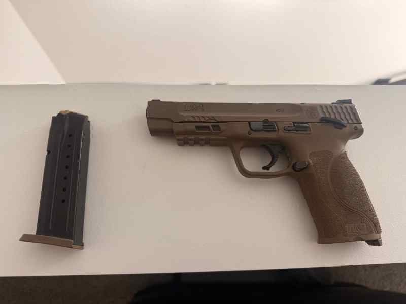 M&amp;p9 2.0