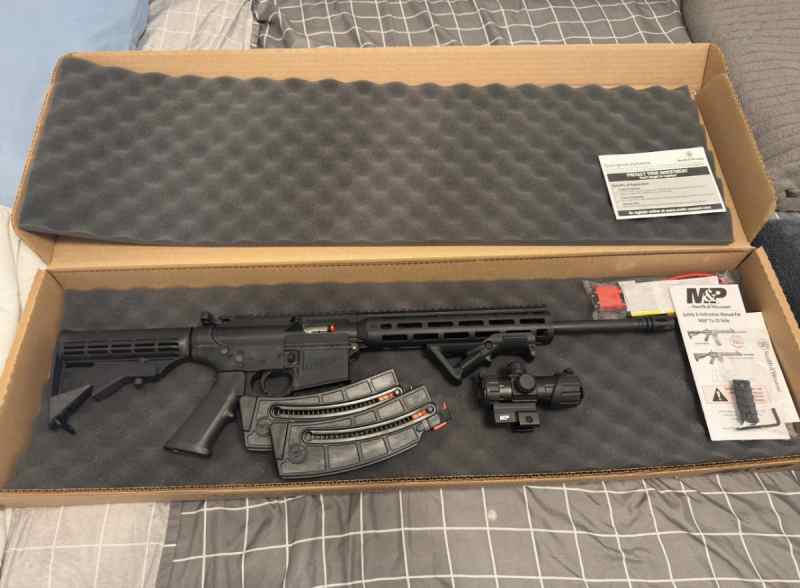 Smith &amp; Wesson 15-22 