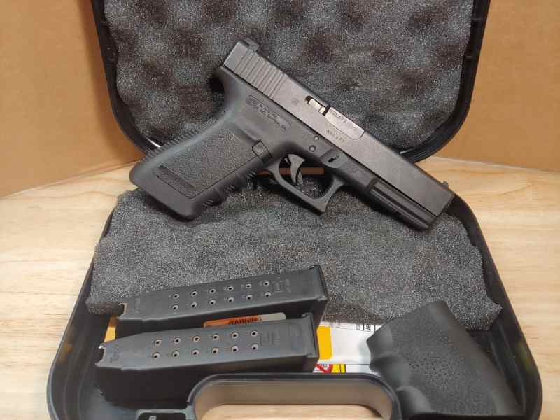 Glock 20 10mm -Sale pending-
