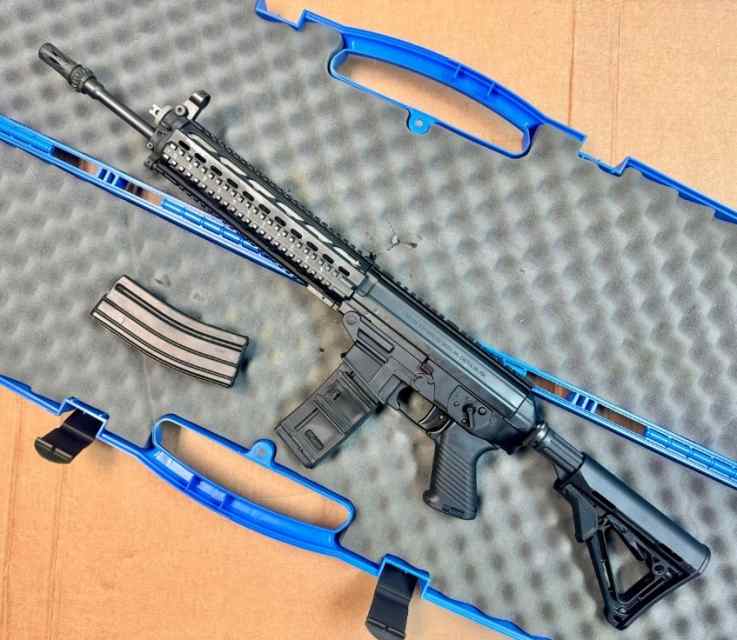 SIG Sauer 556 Rifle 5.56 &amp; 223 