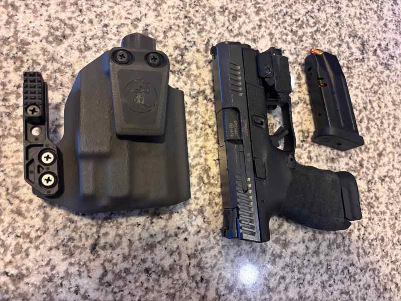 CZ P10S EDC Bundle