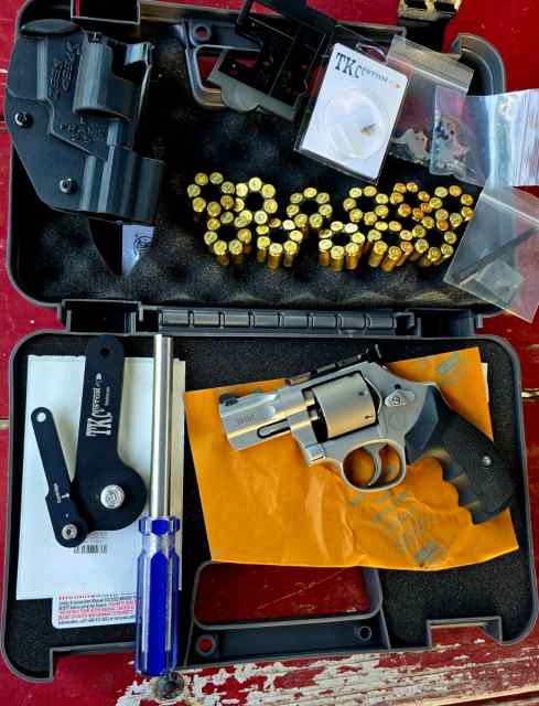 Smith and Wesson Performance Center 986 2.5in 9mm