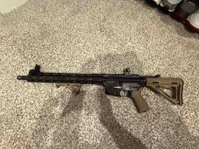 Diamond Back DB15/AR15 semi 5.56