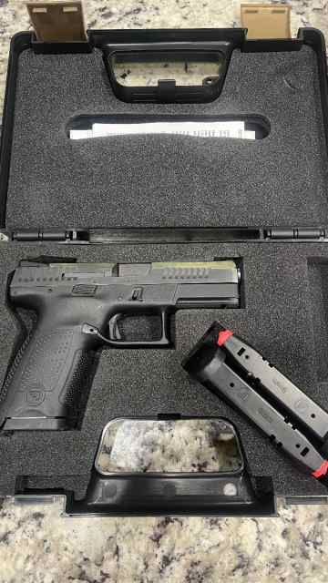 CZ P10c