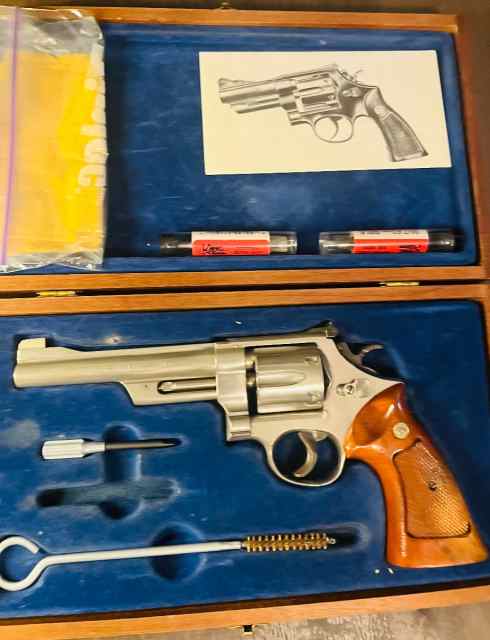 S&amp;W 1978 Alaskan State Trooper 27-2