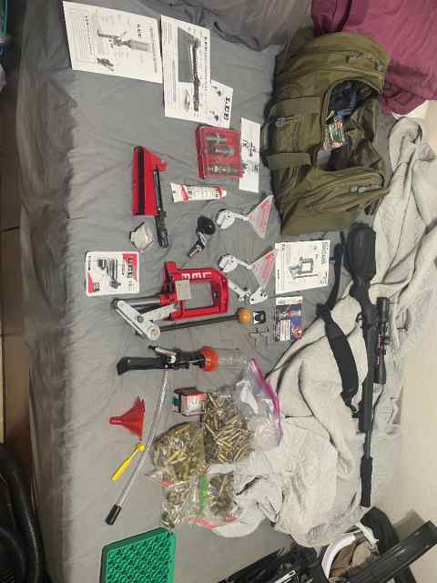 Full Lee reloading kit 