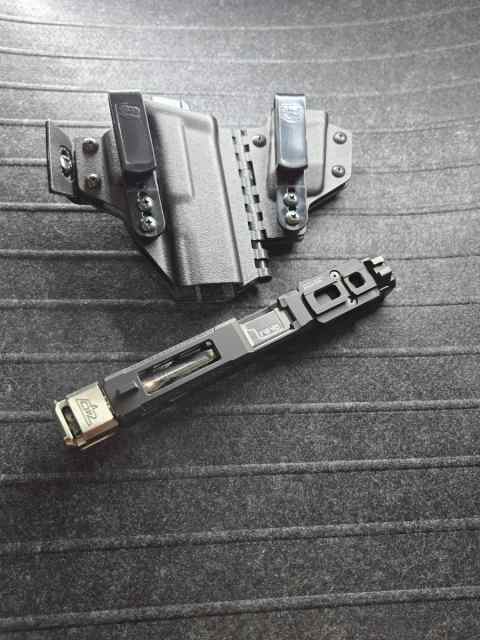 Glock 17 slide ported and Trex Arms IWB