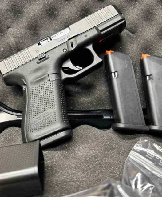 Glock 19 Gen 5 MOS Version. NIB