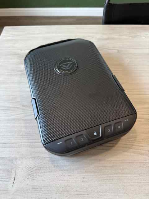 Vaultek LifePod 2.0 with Carry Handle