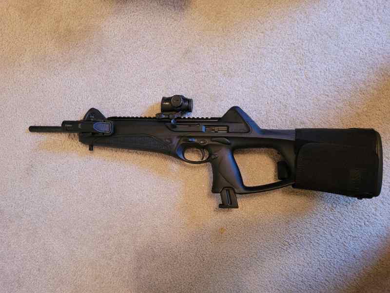 WTT Beretta CX4 in 9mm with 3 mags, sight &amp; light