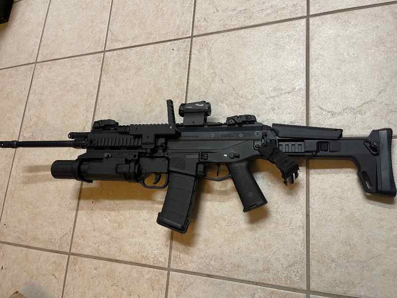 Bushmaster acr with extras 