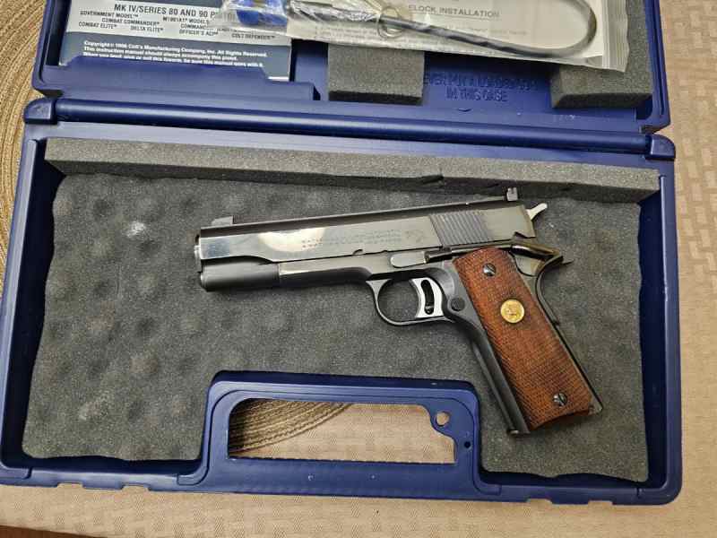 Like New Colt National Match Mid range 38 special 